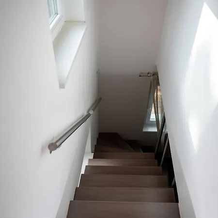 Arboretum Nyaralo - Kuelteri Jakuzzival